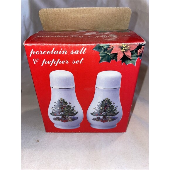 Vintage WOOLWORTH CHRISTMAS TREE Porcelain Salt & Pepper Shakers w/ Gold Trim - Picture 2 of 8